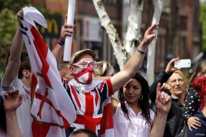 EDL English Defence League and counter protestors UAF United Against Fascism Demo Rotherham May 10th 2014 (25)