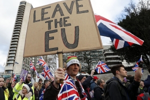 Britain plunges deeper into Brexit crisis