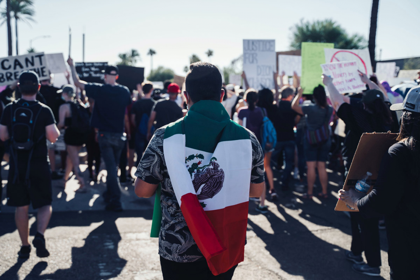 US Vice President has said that lowering US immigration numbers requires co-operation from Mexico.