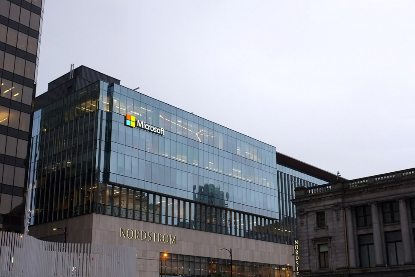 Microsoft becomes the latest company to settle a lawsuit over claims of US immigration discrimination.