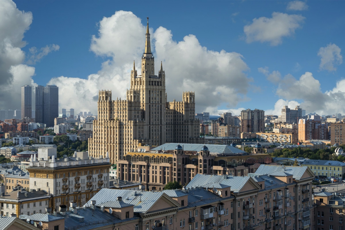 Moscow blasts US after adding Russian nationals seeking a US visa to a list of homeless nationals who can apply for visas in third countries.