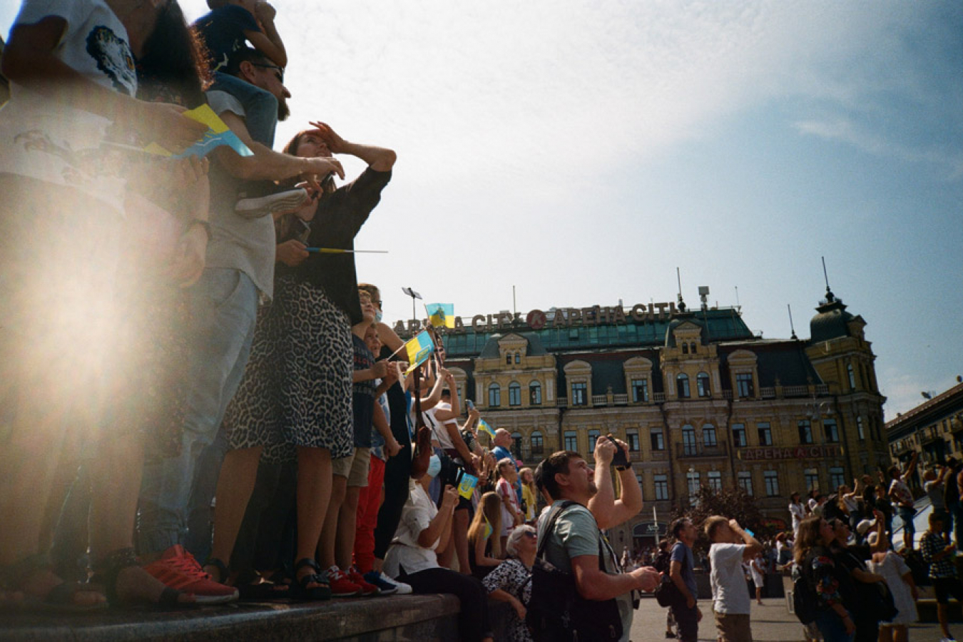 More than 100,000 Ukrainian refugees have arrived safely in Britain under two UK visa schemes, according to government data.